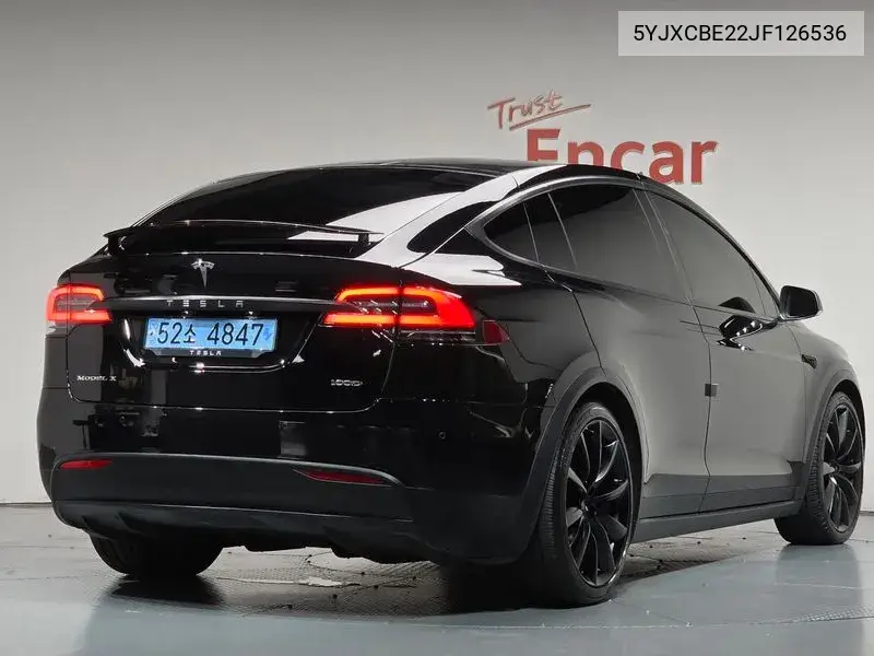 TESLA MODEL X 2018, VIN 5YJXCBE22JF126536