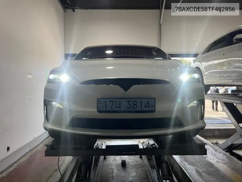 TESLA MODEL X 2026, VIN 7SAXCDE58TF482856