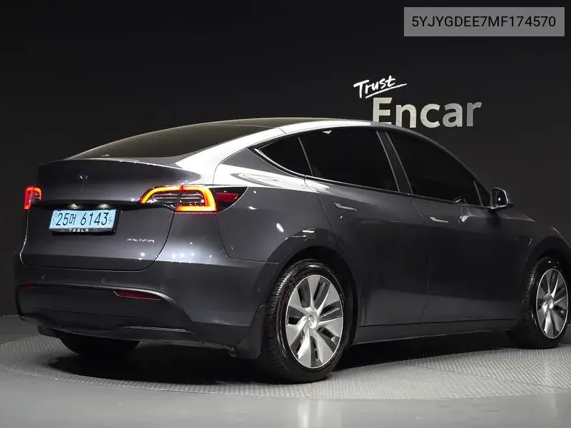 2021 TESLA MODEL Y VIN 5YJYGDEE7MF174570 — фото 2