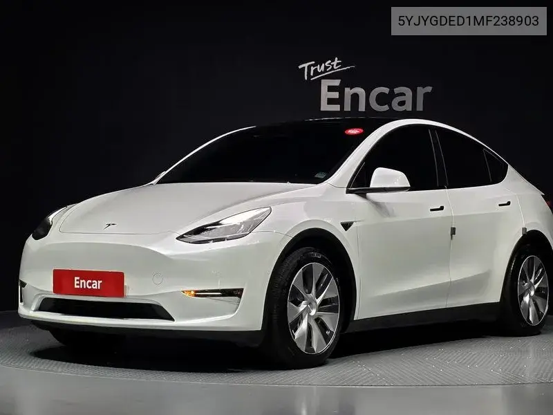 TESLA MODEL Y 2021, VIN 5YJYGDED1MF238903