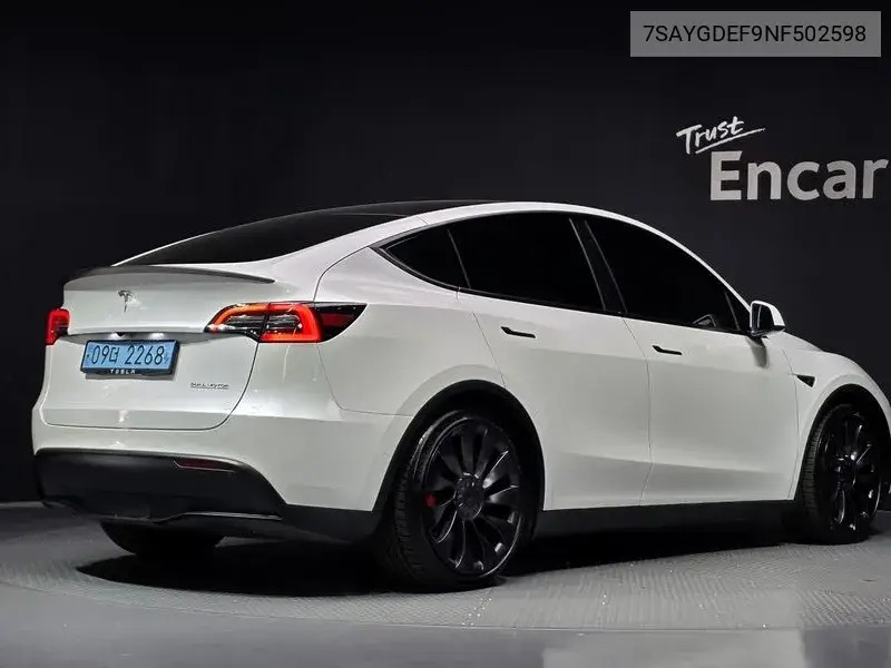 2022 TESLA MODEL Y VIN 7SAYGDEF9NF502598 — фото 2