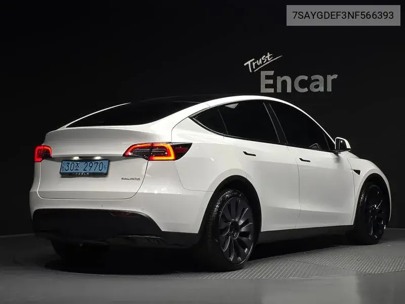 2022 TESLA MODEL Y VIN 7SAYGDEF3NF566393 — фото 2