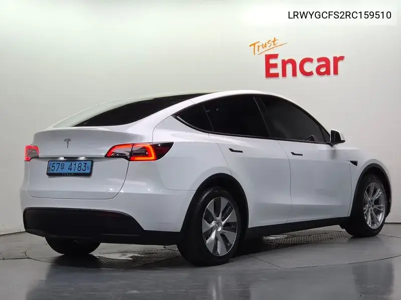 TESLA MODEL Y 2023, VIN LRWYGCFS2RC159510