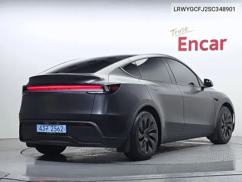 2025 TESLA MODEL Y VIN LRWYGCFJ2SC348901 — фото 2