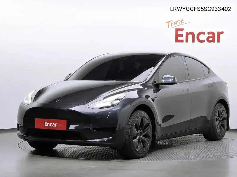 TESLA MODEL Y 2025, VIN LRWYGCFS5SC933402