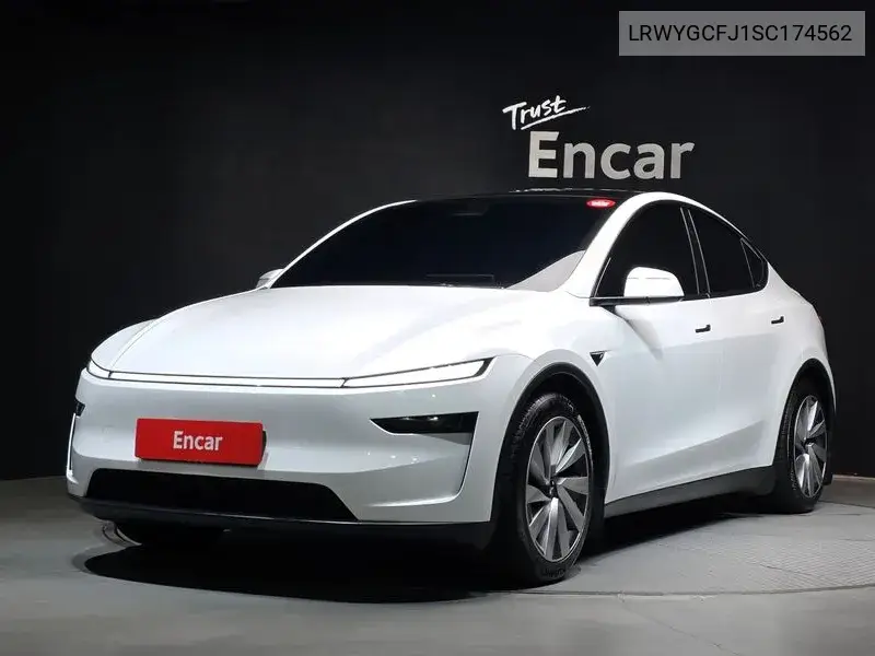 TESLA MODEL Y 2025, VIN LRWYGCFJ1SC174562