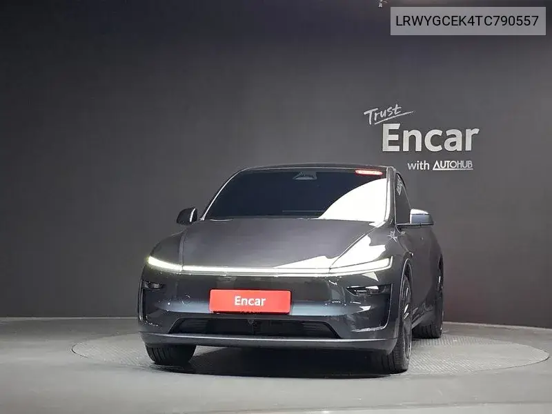 2026 TESLA MODEL Y VIN LRWYGCEK4TC790557 — фото 2