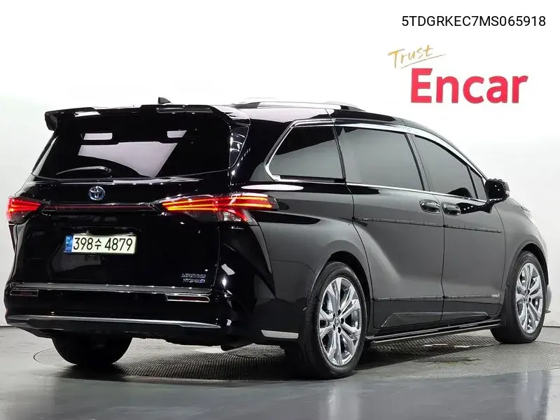 TOYOTA SIENNA 2021, VIN 5TDGRKEC7MS065918