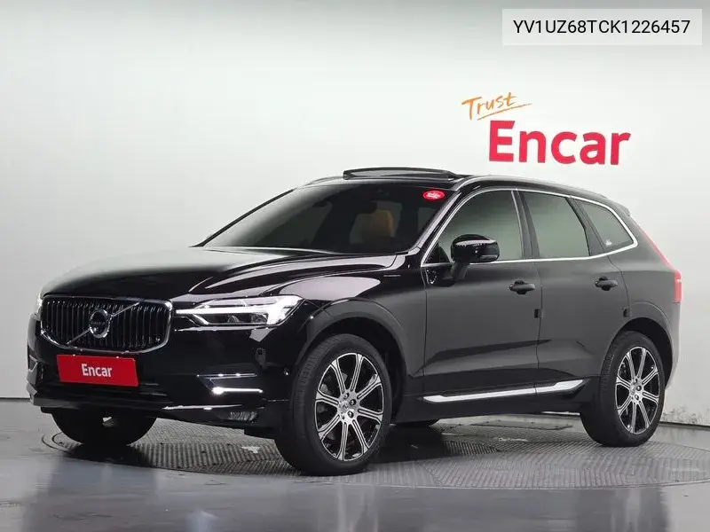 VOLVO N/A 2018, VIN YV1UZ68TCK1226457