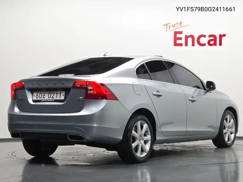 2016 VOLVO S60 VIN YV1FS79B0G2411661 — фото 2