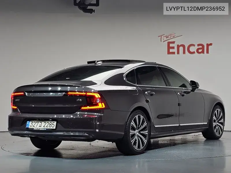 VOLVO S90 2021, VIN LVYPTL12DMP236952