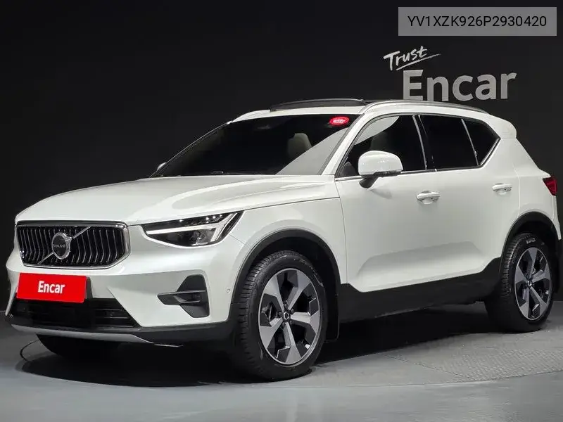 VOLVO XC40 2022, VIN YV1XZK926P2930420