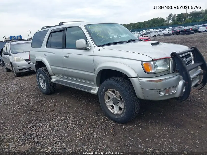 TOYOTA 4RUNNER 2000, VIN JT3HN86R6Y0266793