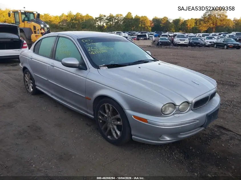 JAGUAR X-TYPE 2002, VIN SAJEA53D52XC09358