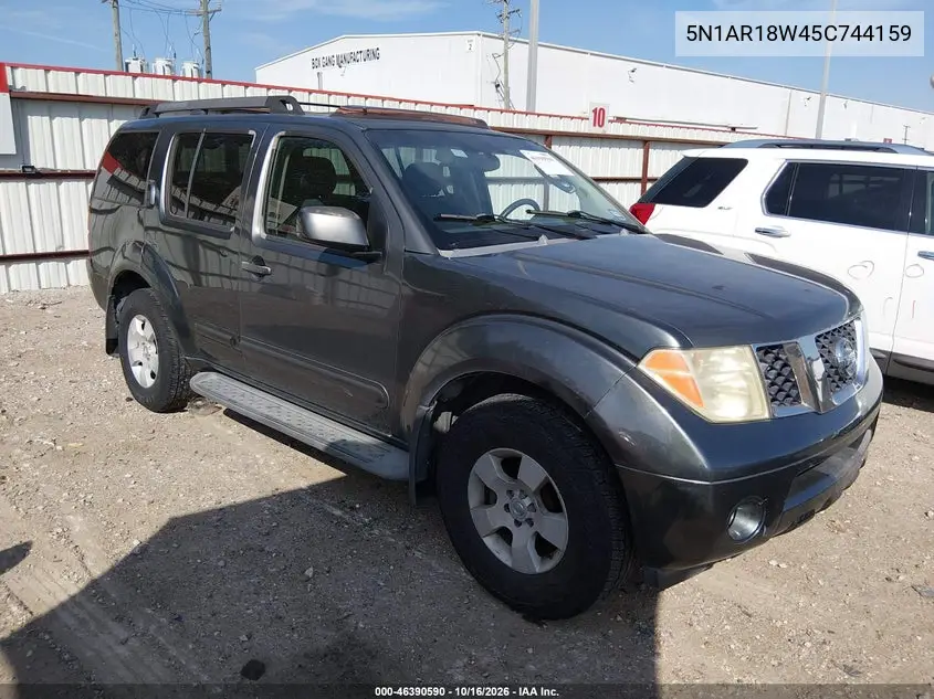 NISSAN PATHFINDER 2005, VIN 5N1AR18W45C744159