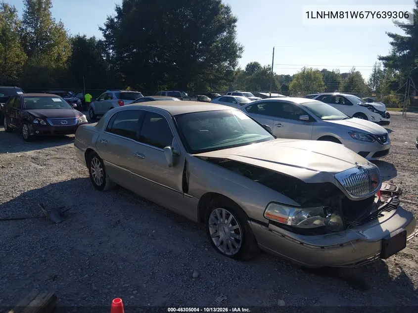 LINCOLN TOWN CAR 2007, VIN 1LNHM81W67Y639306