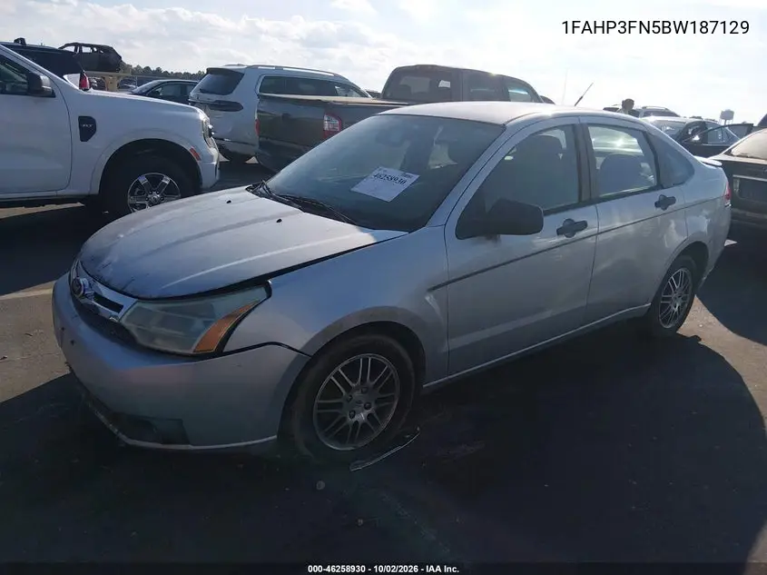 2011 FORD FOCUS VIN 1FAHP3FN5BW187129 — фото 2