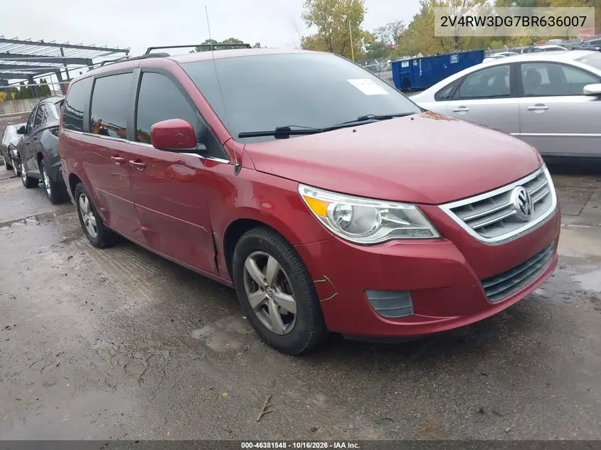 VOLKSWAGEN ROUTAN 2011, VIN 2V4RW3DG7BR636007