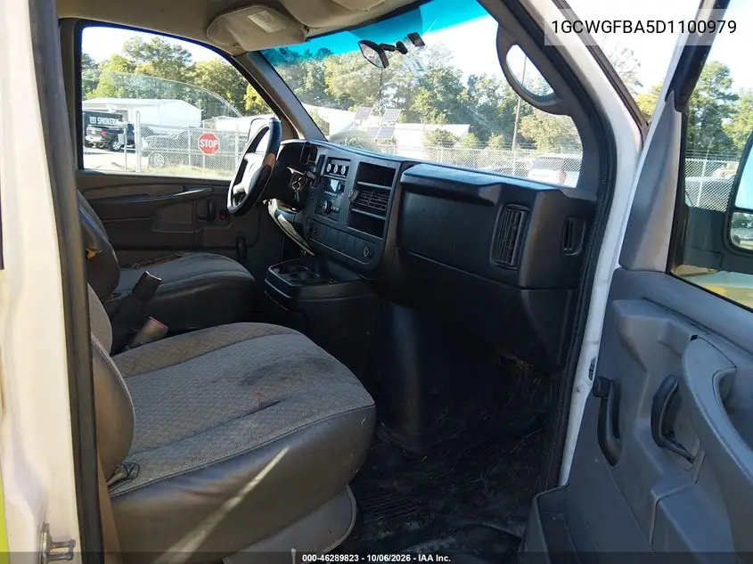 2013 CHEVROLET EXPRESS VIN 1GCWGFBA5D1100979 — фото 5