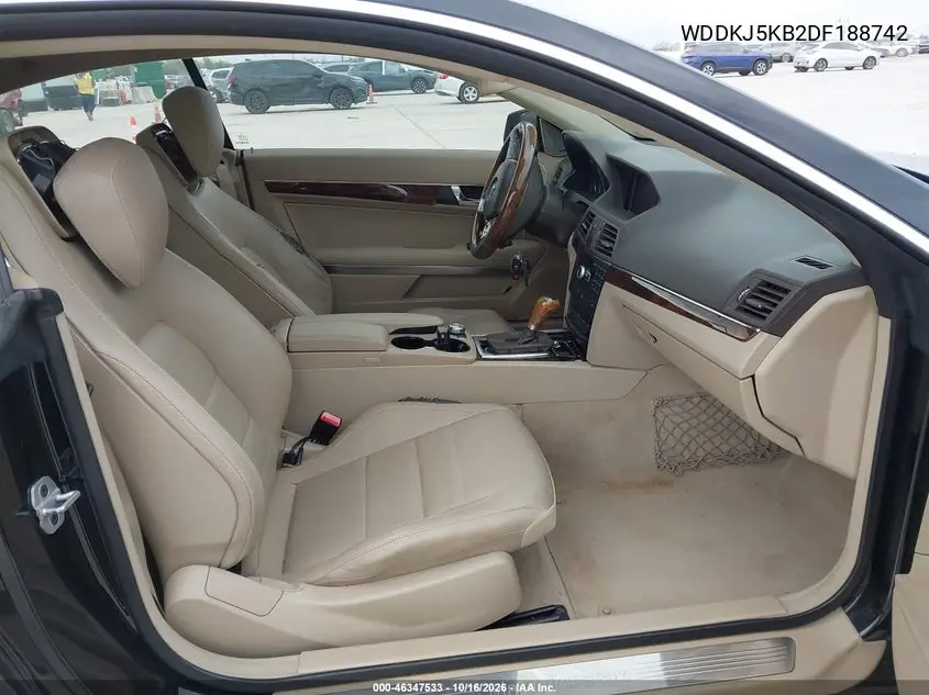 2013 MERCEDES E-KLASSE VIN WDDKJ5KB2DF188742 — фото 5