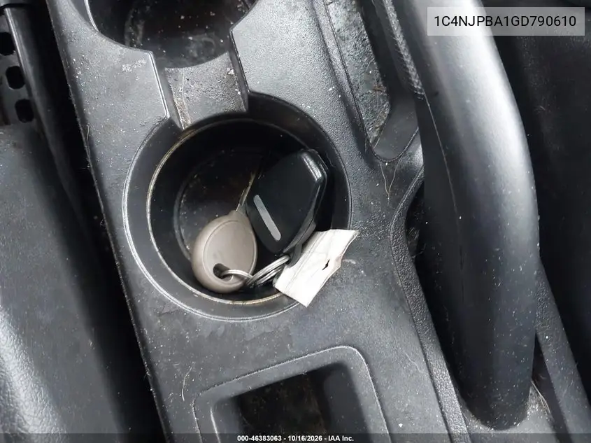 2016 JEEP LIBERTY (PATRIOT) VIN 1C4NJPBA1GD790610 — фото 11