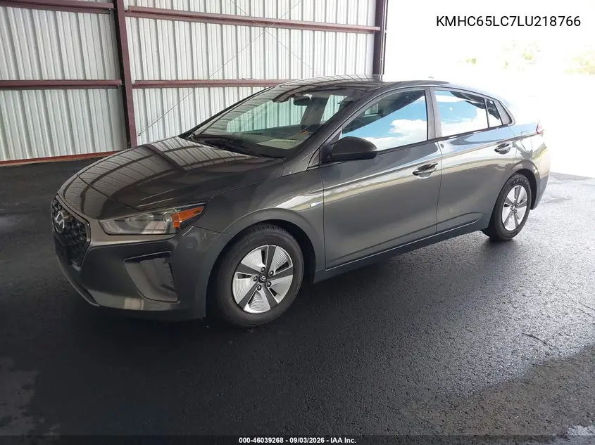 2020 HYUNDAI IONIQ VIN KMHC65LC7LU218766 — фото 2