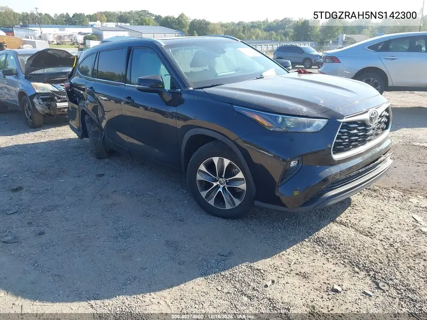 TOYOTA HIGHLANDER 2022, VIN 5TDGZRAH5NS142300
