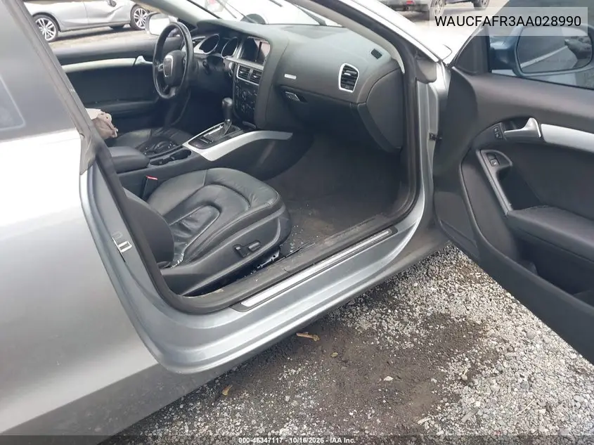 2010 AUDI A5 VIN WAUCFAFR3AA028990 — фото 5