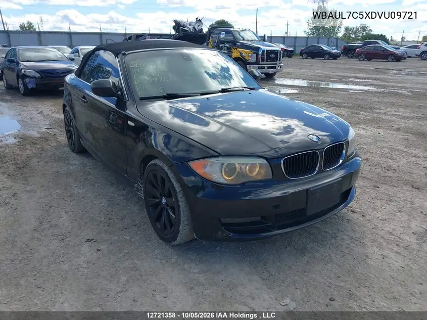 BMW 1ER 2013, VIN WBAUL7C5XDVU09721