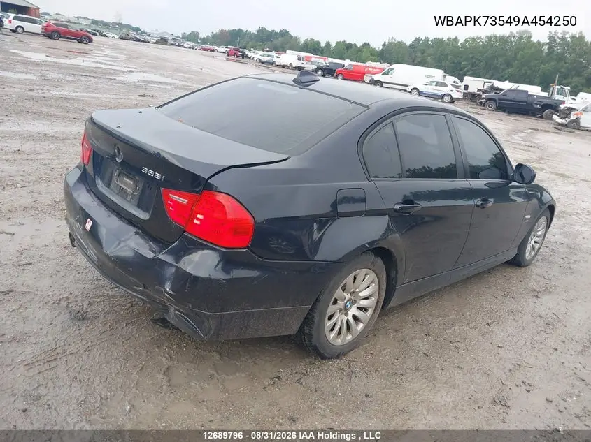 2009 BMW 3ER VIN WBAPK73549A454250 — фото 4