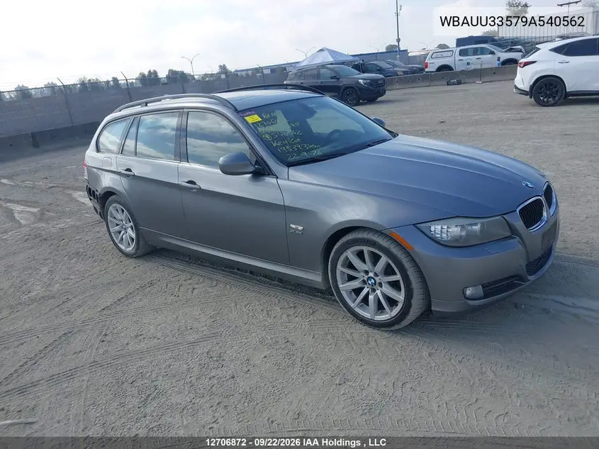 BMW 3ER 2009, VIN WBAUU33579A540562