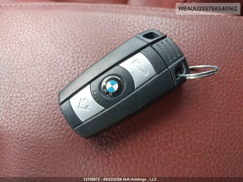 2009 BMW 3ER VIN WBAUU33579A540562 — фото 11