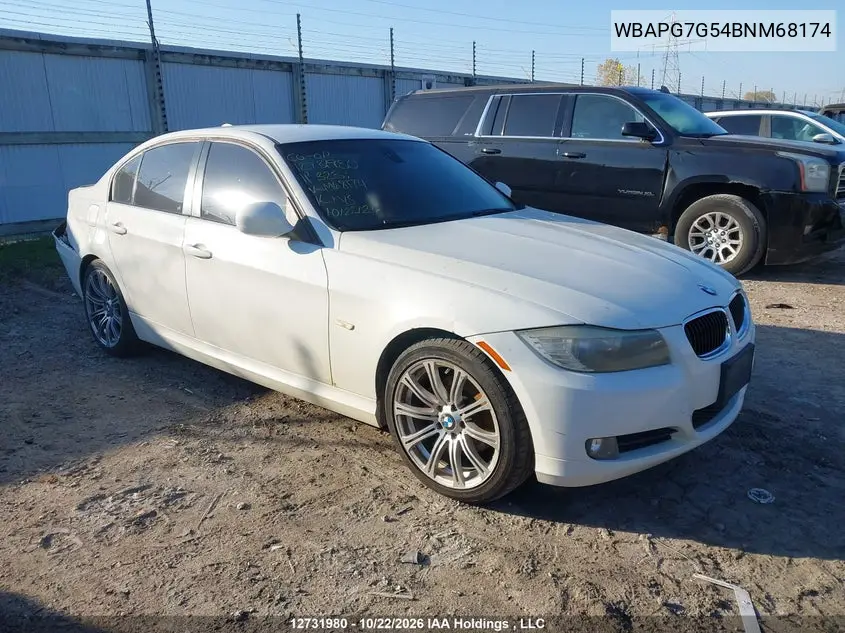 BMW 3ER 2011, VIN WBAPG7G54BNM68174