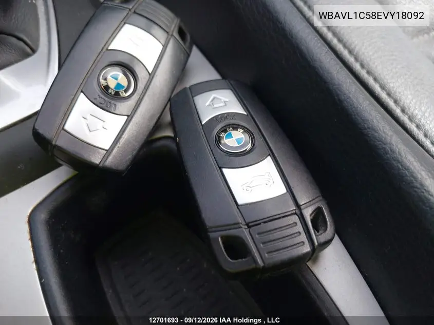 2014 BMW X1 VIN WBAVL1C58EVY18092 — фото 11