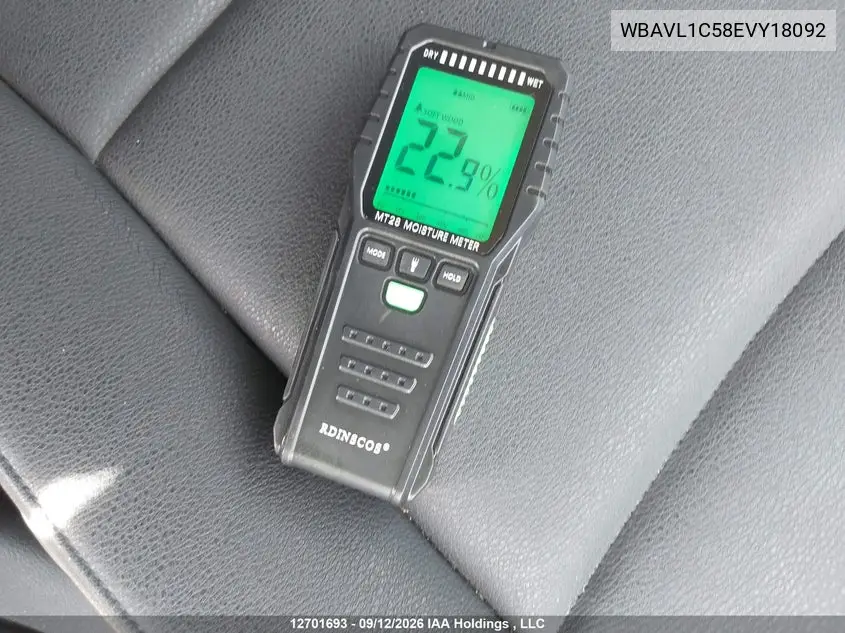 2014 BMW X1 VIN WBAVL1C58EVY18092 — фото 17