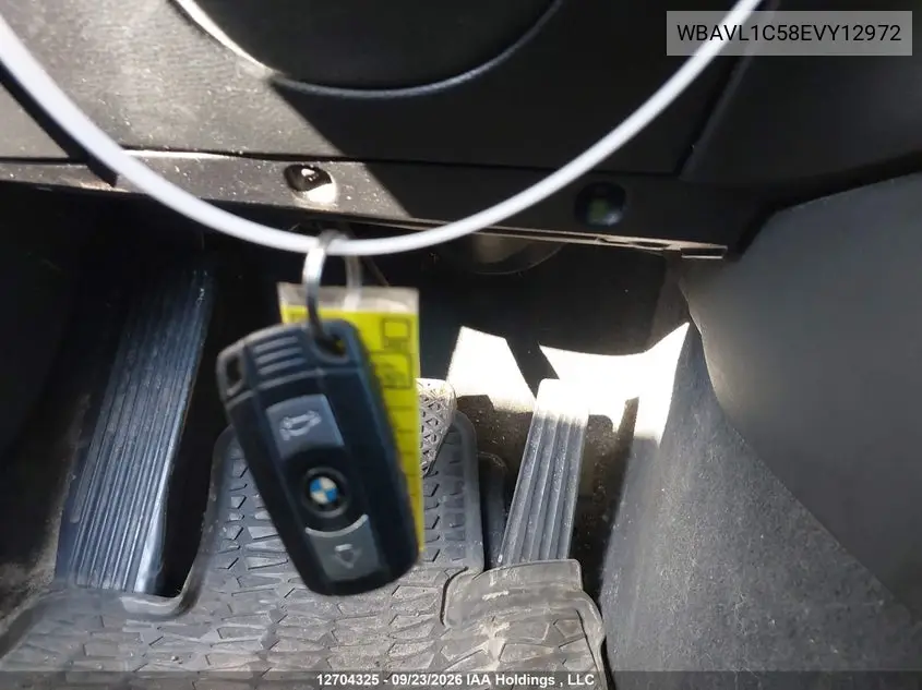 2014 BMW X1 VIN WBAVL1C58EVY12972 — фото 11
