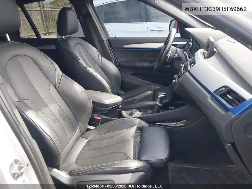 2017 BMW X1 VIN WBXHT3C39H5F69662 — фото 5