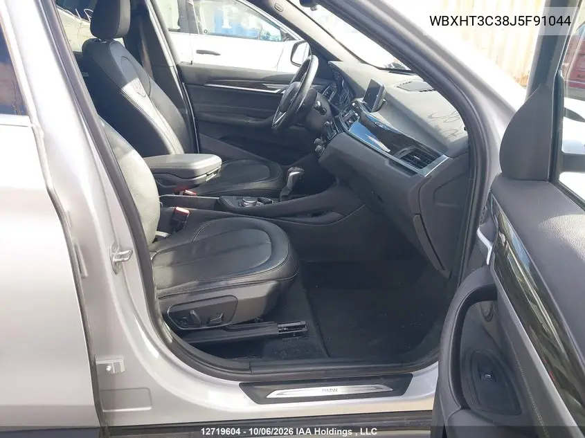 2018 BMW X1 VIN WBXHT3C38J5F91044 — фото 5
