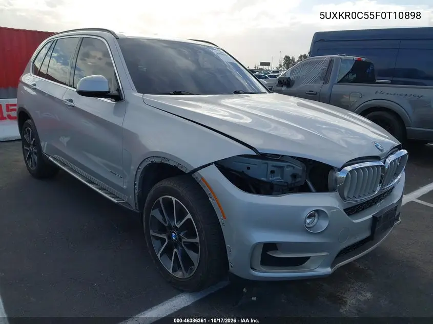 BMW X5 2015, VIN 5UXKR0C50F0P10898