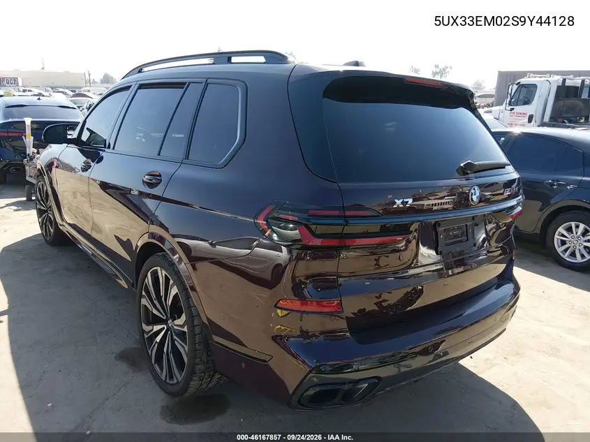 2025 BMW X7 VIN 5UX33EM02S9Y44128 — фото 3