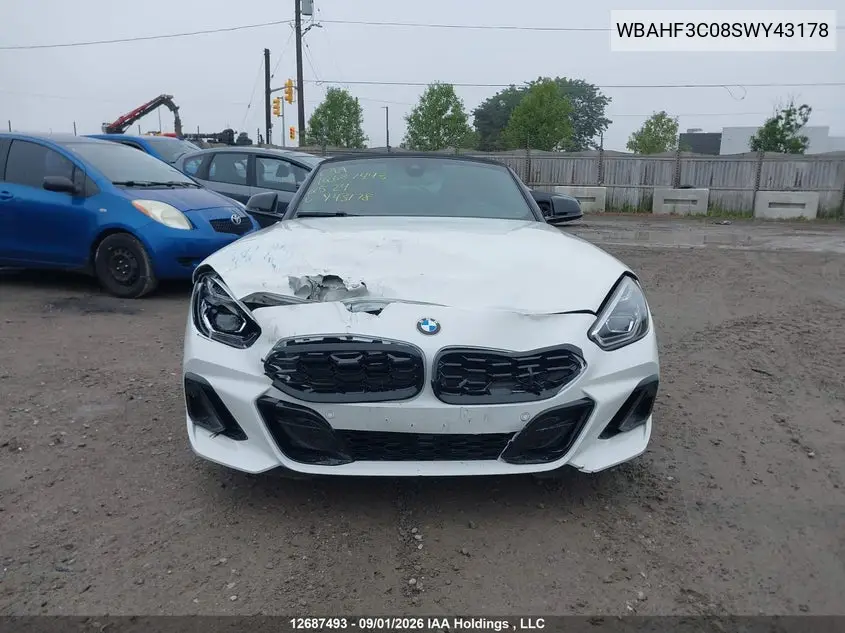 2025 BMW Z4 VIN WBAHF3C08SWY43178 — фото 12