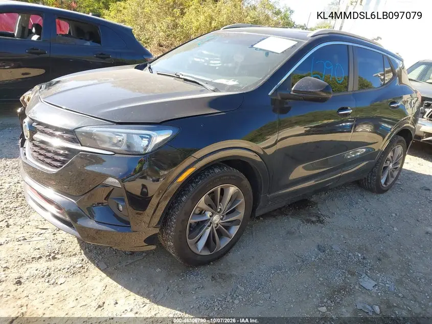 2020 BUICK ENCORE GX VIN KL4MMDSL6LB097079 — фото 2