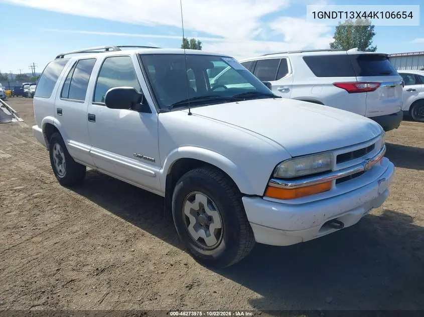 CHEVROLET BLAZER 2004, VIN 1GNDT13X44K106654