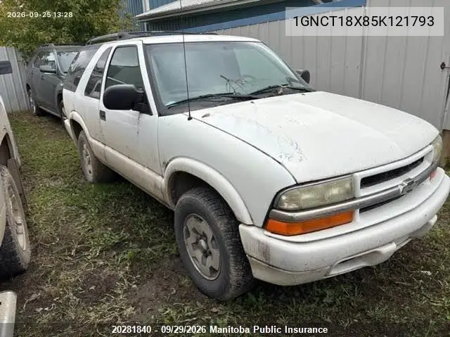 CHEVROLET BLAZER 2005, VIN 1GNCT18X85K121793