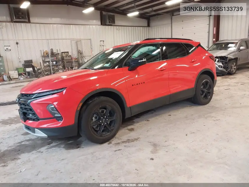 2025 CHEVROLET BLAZER VIN 3GNKBJRS5SS133739 — фото 2