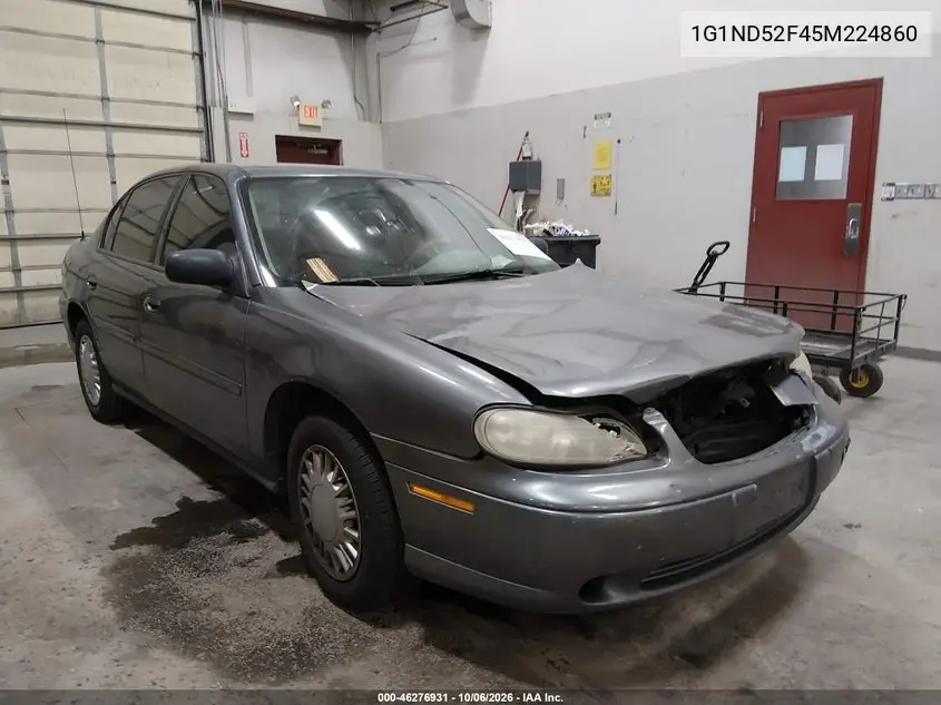 CHEVROLET CLASSIC 2005, VIN 1G1ND52F45M224860