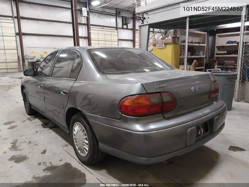 2005 CHEVROLET CLASSIC VIN 1G1ND52F45M224860 — фото 3