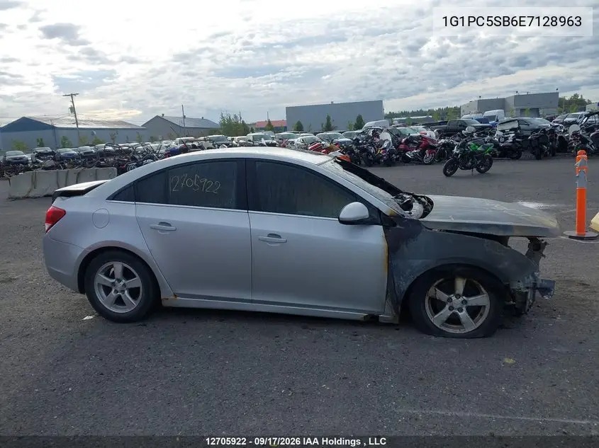 2014 CHEVROLET CRUZE VIN 1G1PC5SB6E7128963 — фото 13
