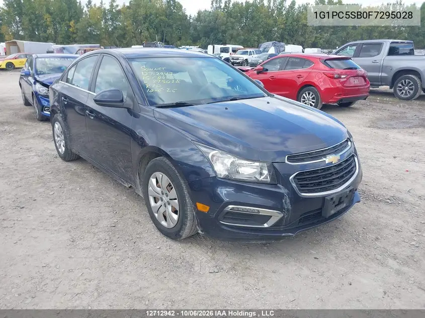 CHEVROLET CRUZE 2015, VIN 1G1PC5SB0F7295028