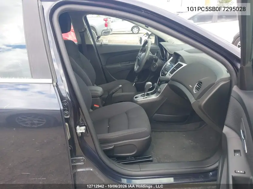2015 CHEVROLET CRUZE VIN 1G1PC5SB0F7295028 — фото 5